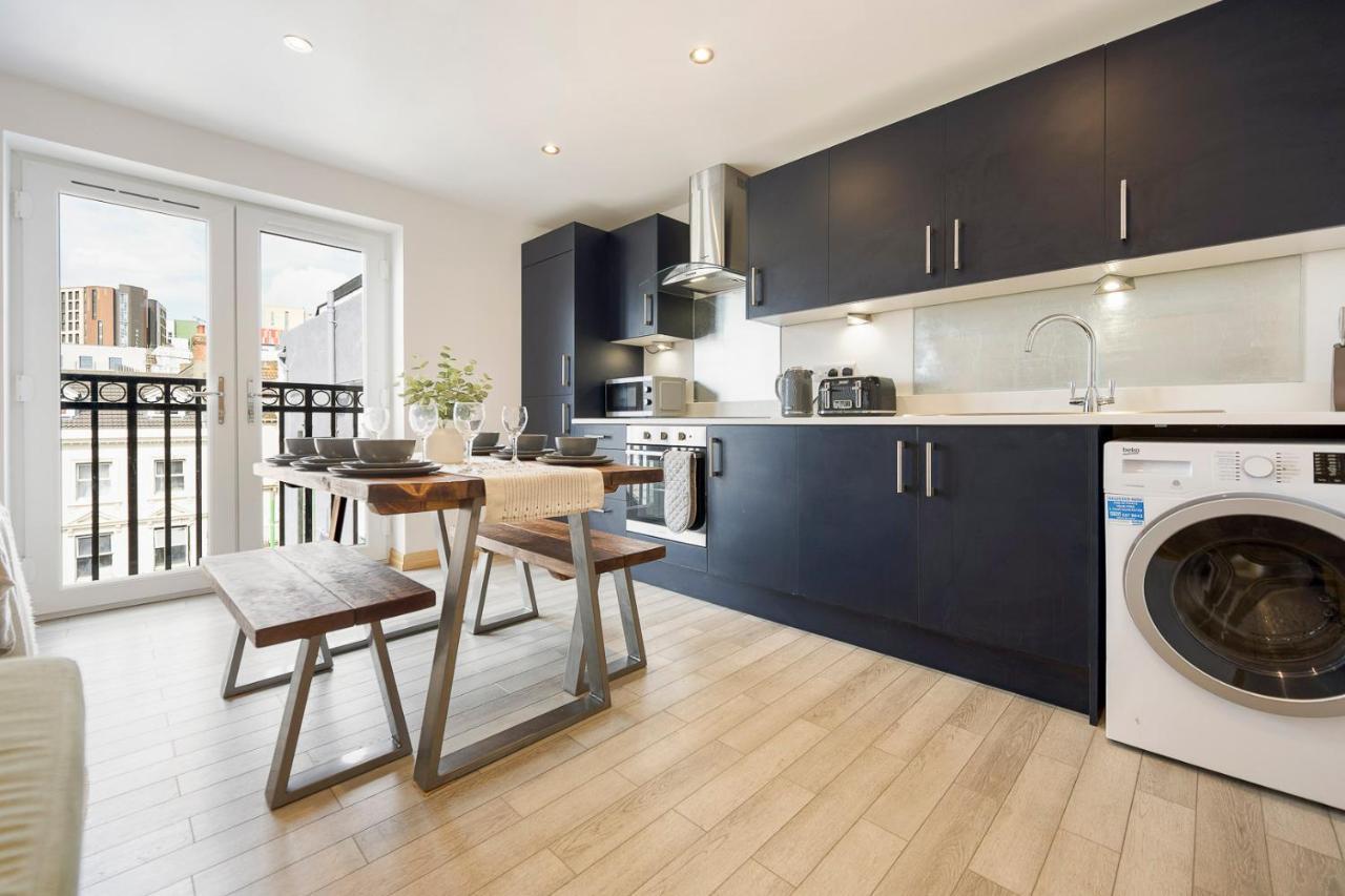 Spacious, Newly Renovated, Three Bedroom Town Centre Duplex Apartment With Free Parking, Sleeps Seven - Walking Distance To Beach Bournemouth Exterior foto